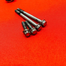 Load image into Gallery viewer, YZ250 WATER PUMP COVER IMPELLER HOUSING GENUINE OEM YAMAHA YZ 250 (99-24)