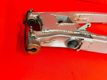 Load image into Gallery viewer, TTR225 SWING ARM SWINGARM GENUINE OEM YAMAHA TTR 225 