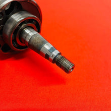 Load image into Gallery viewer, YAMAHA MX80 CRANK SHAFT NICE CRANKSHAFT ROD OEM GENUINE TY GT MX 80 (1974-1982)