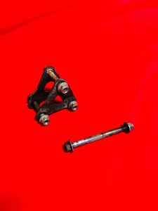 KLX125 ENGINE MOUNT BRACKET PLATE BOLTS OEM KAWASAKI KLX 125 DRZ 03 04 05 06