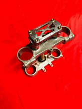 Load image into Gallery viewer, 07 RM125 TRIPLE CLAMPS TREES OEM SUZUKI RM 125 (01-07)