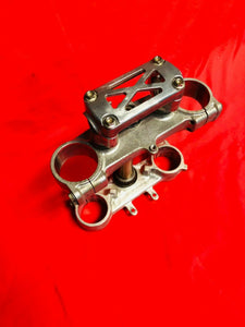 07 RM125 TRIPLE CLAMPS TREES OEM SUZUKI RM 125 (01-07)