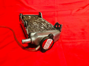 (01-07) RM125 RADIATOR RIGHT FILL SIDE WITH CAP OEM SUZUKI RM 125