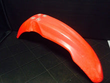 Load image into Gallery viewer, 06 HONDA CRF250R CRF 250 R STOCK RED FRONT FENDER PLASTICS