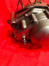 Load image into Gallery viewer, KLX125 BOTTOM END ENGINE MOTOR COMPLETE WITH STATOR OEM KLX 125 DRZ 03 04 05 06