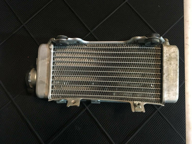 CRF250X RADIATOR FILL SIDE WITH CAP HONDA CRF 250 X