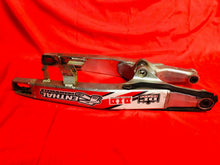 Load image into Gallery viewer, CRF450R SWINGARM SWING ARM OEM HONDA CRF 450 R