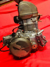 Load image into Gallery viewer, 06 CRF450X HONDA OEM ENGINE MOTOR COMPLETE RUNNING DROP IN REPLACEMENT CRF 450 X