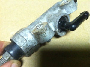 04 OEM SUZUKI RM85 RM100 RM 85 100 REAR BRAKE MASTER CYLINDER PUSH ROD