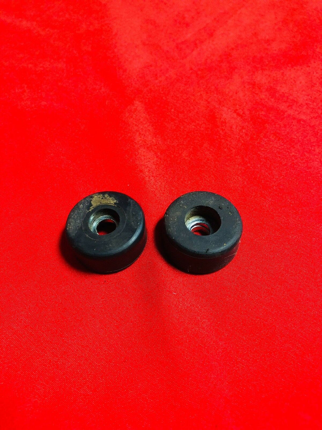 KTM85 GAS TANK MOUNTS BUSHINGS OEM KTM 85 SX 04 05 06 07 08 09