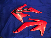 Load image into Gallery viewer, CRF450X SHROUDS TANK COVERS PLASTICS OEM HONDA CRF 450 X