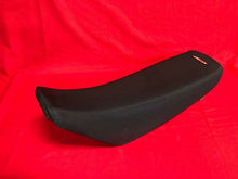 Load image into Gallery viewer, Kawasaki KX100 KX85 Seat Complete Gripper Cover Nice OEM 2009