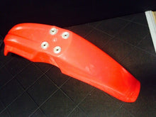 Load image into Gallery viewer, 06 HONDA CRF250R CRF 250 R STOCK RED FRONT FENDER PLASTICS