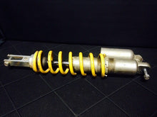 Load image into Gallery viewer, 06 HONDA CRF250R CRF 250 R COMPLETE REAR SHOCK SHOWA STOCK BACK SPRING