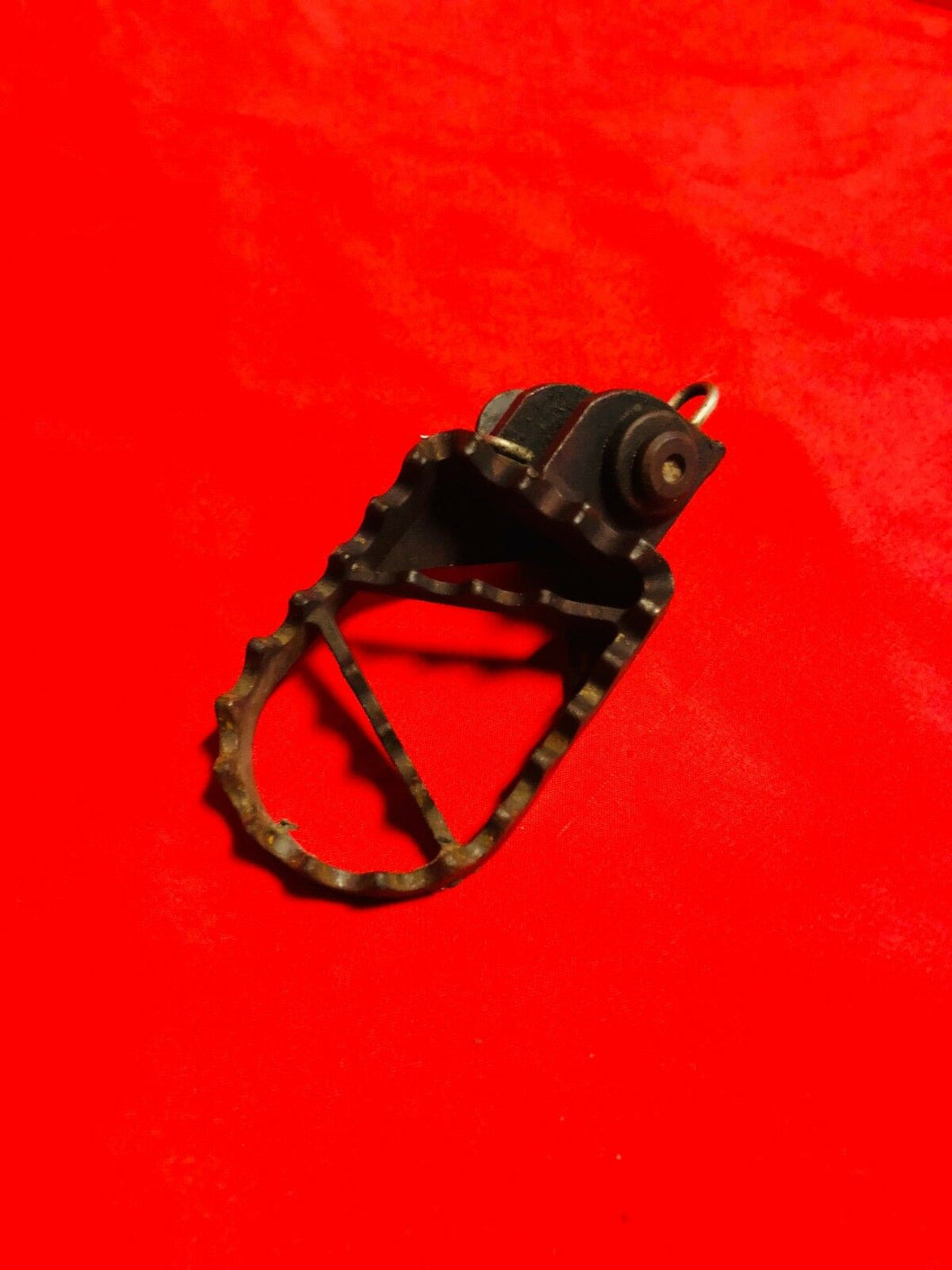 KTM85 RIGHT FOOT PEG FOOTPEG OEM KTM 85 SX 04 05 06 07 08 09