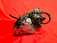 Load image into Gallery viewer, CRF150R ENGINE BOTTOM END MOTOR COMPLETE STOCK (07-18) HONDA CRF 150 R RB