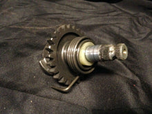 Load image into Gallery viewer, 07 HONDA CR85R CR 85 80 R OEM COMPLETE SHAFT RETURN SPRING GEAR KICK START