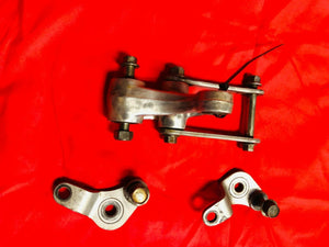 KX80 LINKAGE SYSTEM SUSPENSION PIVOT OEM KAWASAKI KX 80