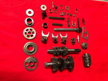 Load image into Gallery viewer, CRF250R TRANSMISSION COMPLETE GEARS 04 05 06 07 08 09 HONDA CRF 250 R