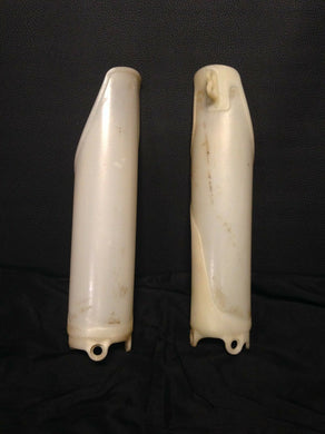 CRF250R FORK LEG GUARDS LEFT RIGHT PLASTICS COVERS CRF450 CRF 250 450 R