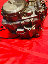 Load image into Gallery viewer, 06 CRF450X HONDA OEM ENGINE MOTOR COMPLETE RUNNING DROP IN REPLACEMENT CRF 450 X