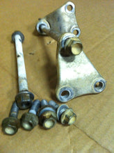 Load image into Gallery viewer, 08 YZ250F YZF 250 YZ F ENGINE MOTOR MOUNT PLATES BOLTS NUTS BRACKETS LEFT RIGHT