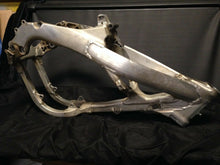 Load image into Gallery viewer, 04 HONDA CRF250R CRF 250 R OEM ALUMINUM MAIN FRAME CHASSIS STOCK