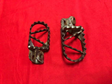 KTM85 FOOTPEGS FOOT PEGS OEM KTM 85 SX 04 05 06 07 08 09