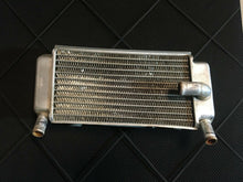 Load image into Gallery viewer, CRF250X RADIATOR NON FILL SIDE HONDA CRF 250 X