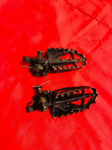 CRF450R FOOT PEGS FOOTPEGS RESTS OEM HONDA CRF 450 R