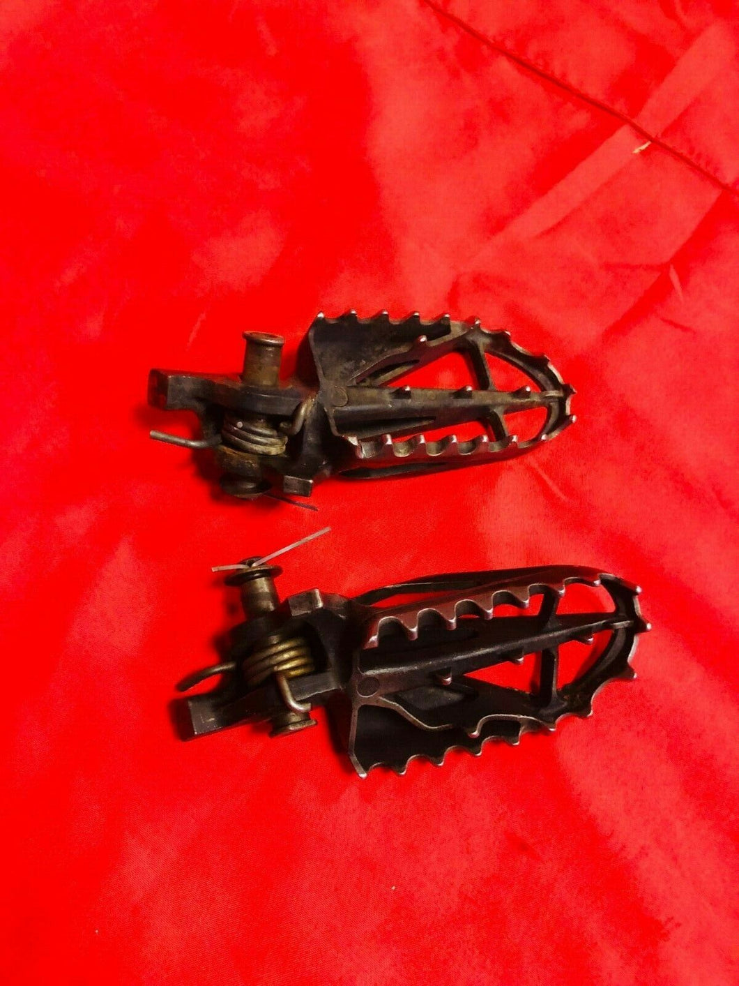 CRF450R FOOT PEGS FOOTPEGS RESTS OEM HONDA CRF 450 R