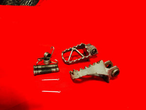 KTM50 FOOTPEGS FOOT PEGS KIT COMPLETE OEM KTM 50 LC PRO SR SX SENIOR