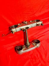 Load image into Gallery viewer, CRF450X TRIPLE CLAMPS TREES OEM HONDA CRF 450 X