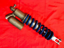 Load image into Gallery viewer, CRF450R REAR SHOCK SUSPENSION RACE TECH HD SPRING BLUE OEM HONDA CRF 450 R