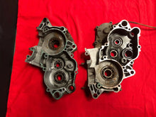 Load image into Gallery viewer, KTM85 ENGINE CASES MOTOR BOTTOM END OEM KTM 85 SX 04 05 06 07 08 09