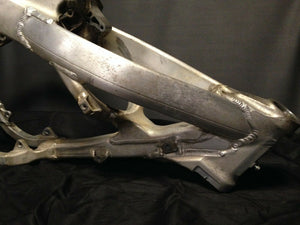 04 HONDA CRF250R CRF 250 R OEM ALUMINUM MAIN FRAME CHASSIS STOCK